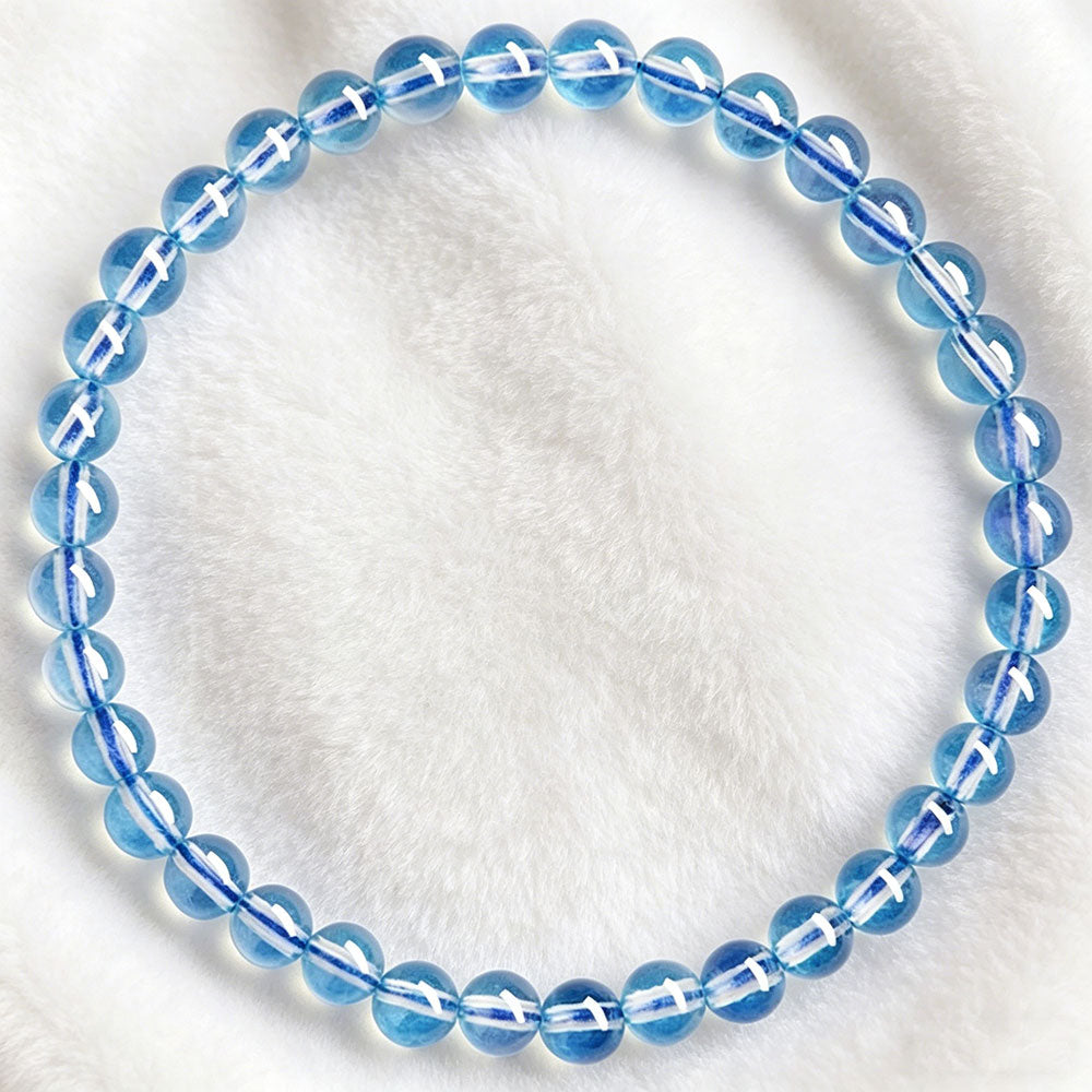 non-jewelry Aquamarine Statement Accessory Bracelet – Soft Color & Clear-Tone Style