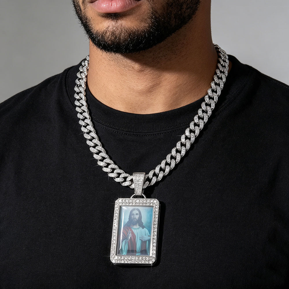 non-jewelry Jesus Portrait Pendant Cuban Link Necklace