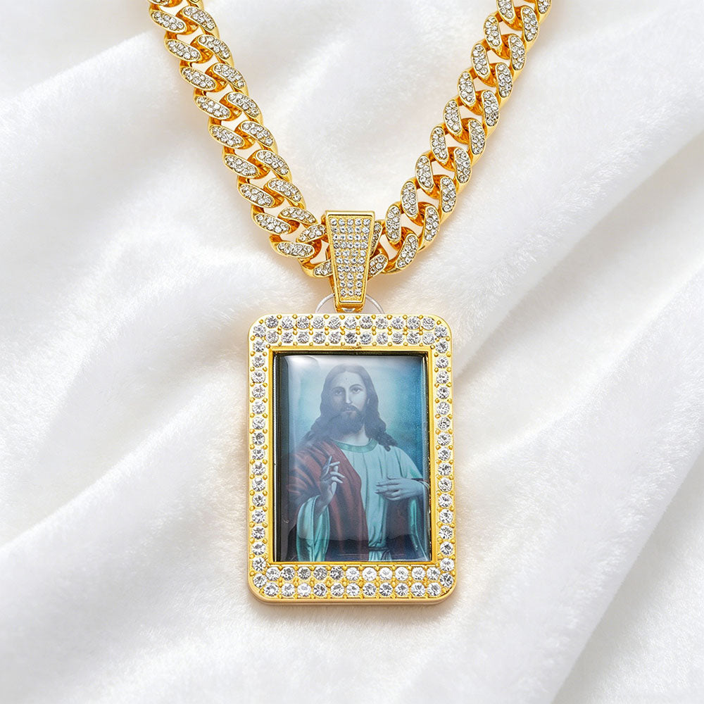 non-jewelry Jesus Portrait Pendant Cuban Link Necklace