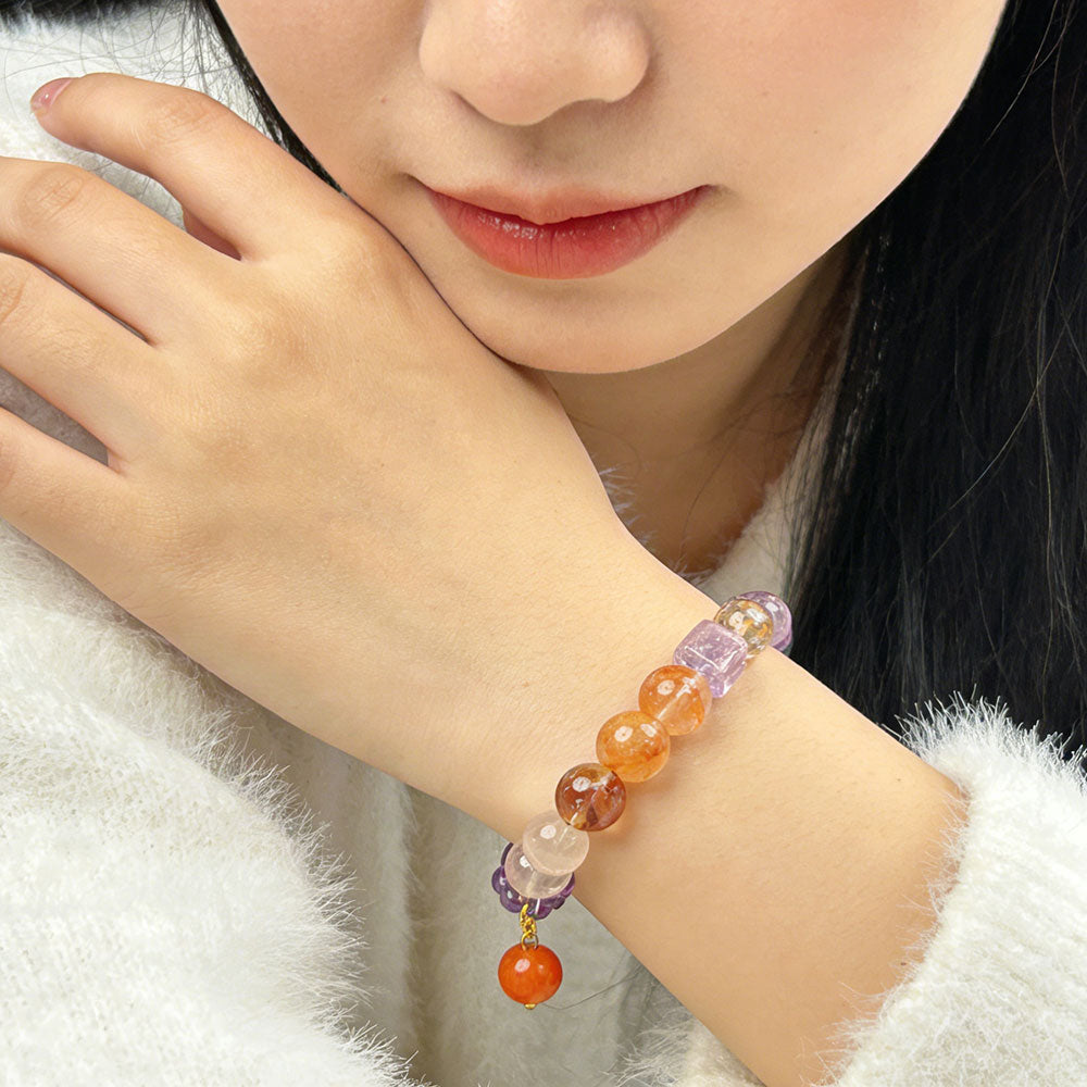 non-jewelry Decorative Balanced Look Clear-Tone Crystal Bracelet